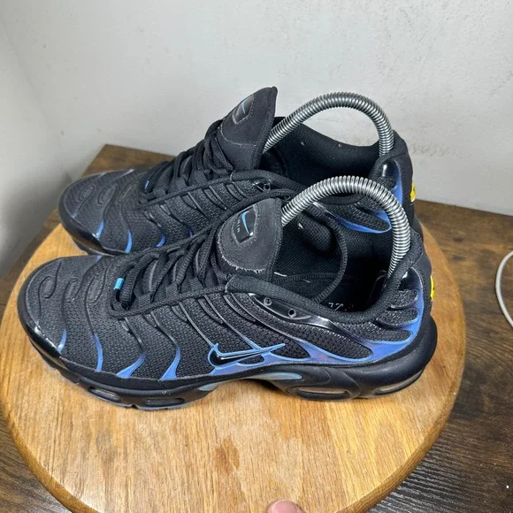 Nike Air Max Plus TN Black University Blue Mens Sneakers DM0032-005 Size 9